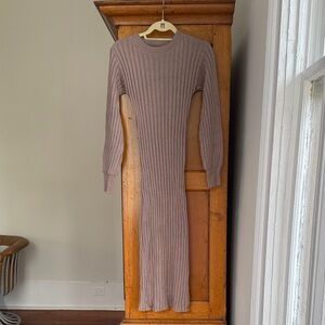 Long-Sleeve Ribbed Maxi Dress in Mauve